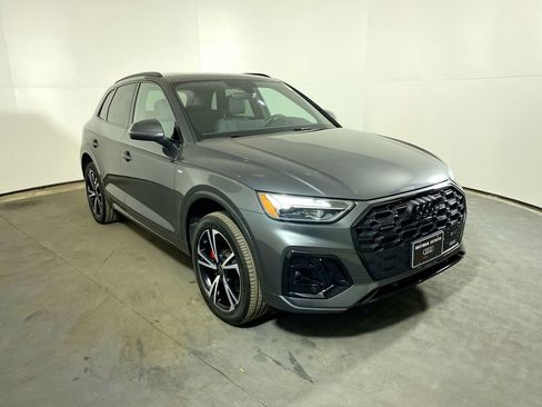 Certified 2025 Audi Q5 2.0T Premium Plus w/ Premium Plus Package image 43