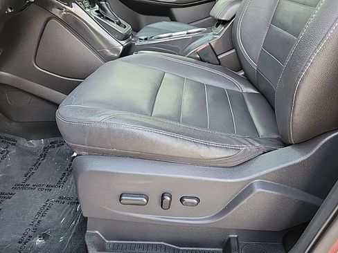 Used 2014 Ford Escape Titanium w/ Equipment Group 401A AWD/4WD image 11