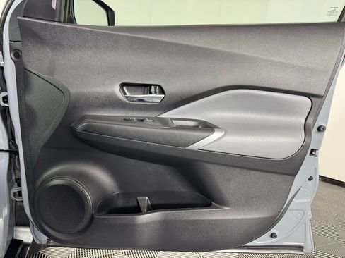 Used 2022 Nissan Kicks SR w/ Premium Package image 35