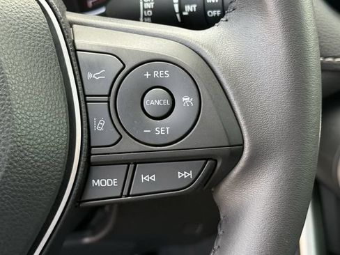 Used 2023 Toyota RAV4 XLE Premium FWD image 15