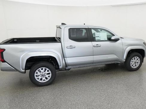 New 2026 Toyota Tacoma SR5 AWD/4WD image 39