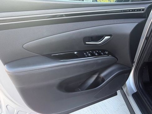 Used 2023 Hyundai Tucson Limited AWD/4WD image 15