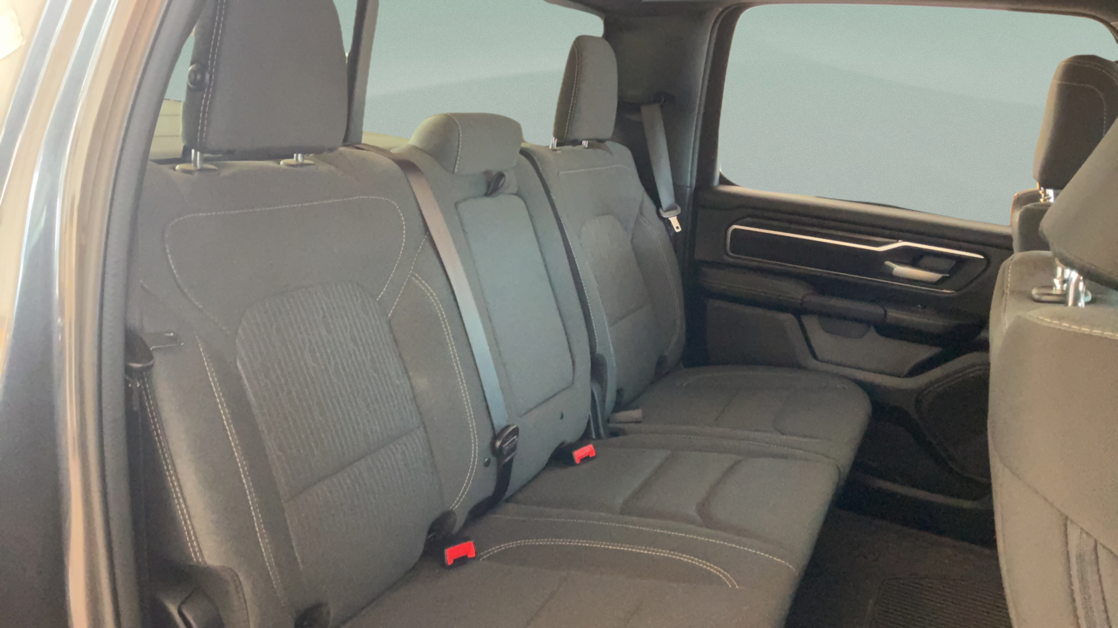 Used 2024 RAM 1500 Big Horn AWD/4WD image 35