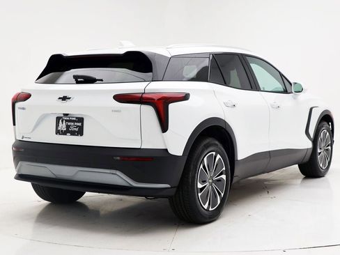 Used 2025 Chevrolet Blazer EV LT image 8