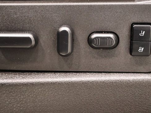 Used 2014 Ford F150 Lariat image 13