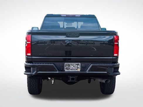 Used 2025 Chevrolet Silverado 3500 LT w/ Trail Boss Package AWD/4WD image 4
