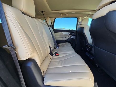 Used 2025 Acura MDX w/ Technology Package image 14