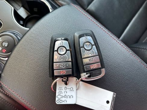 Used 2019 Ford Explorer Sport AWD/4WD image 35