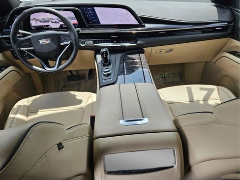 Used 2021 Cadillac Escalade Premium Luxury w/ Driver Assist Tech Package AWD/4WD image 33