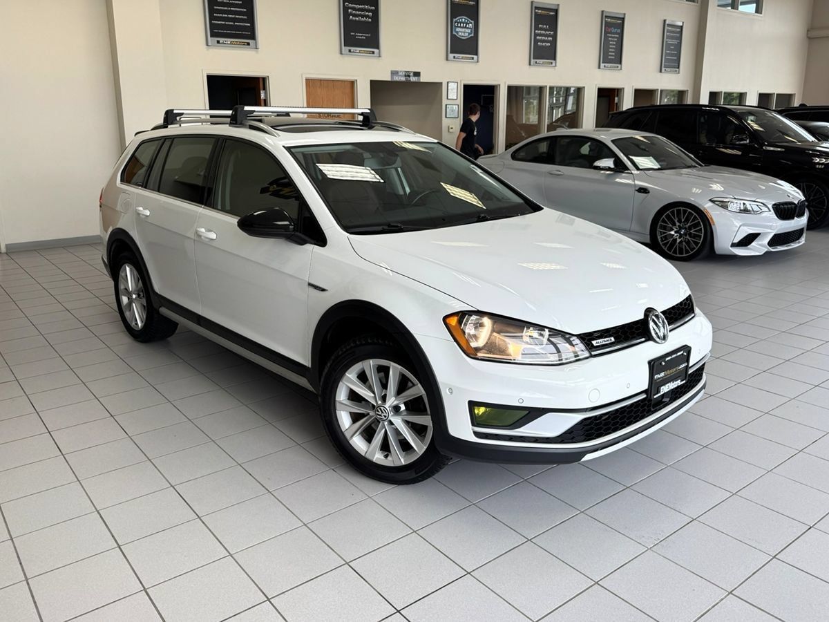 Used 2017 Volkswagen Golf Alltrack SE AWD/4WD image 61