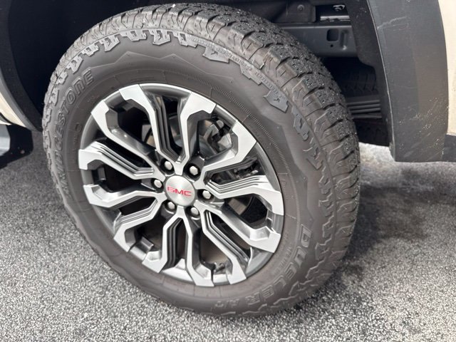 Used 2026 GMC Canyon Denali AWD/4WD image 10