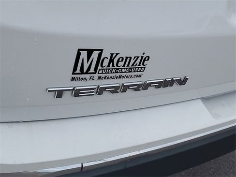 Used 2019 GMC Terrain SLT w/ Preferred Package image 27