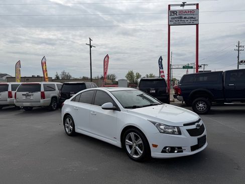 Used 2014 Chevrolet Cruze LT w/ RS Package image 1