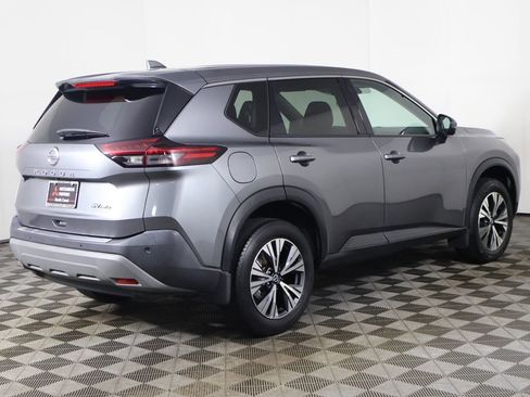 Used 2021 Nissan Rogue SV AWD/4WD image 8