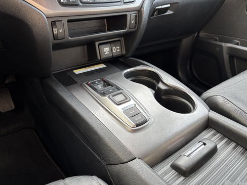Certified 2023 Honda Passport EX-L image 31