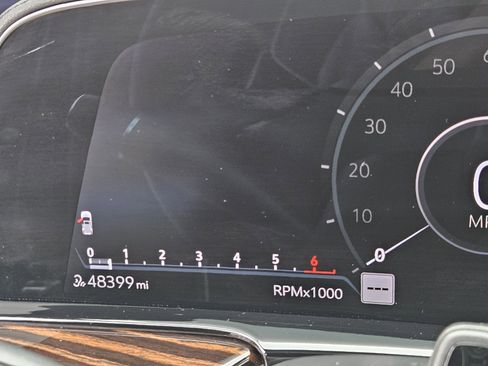 Certified 2023 Cadillac Escalade ESV Premium Luxury image 36