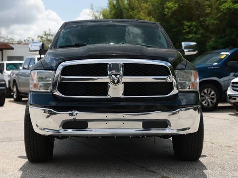 Used 2019 RAM 1500 Classic SLT AWD/4WD image 8