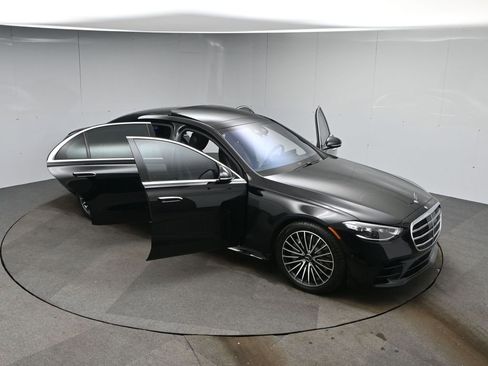 Used 2022 Mercedes-Benz S 580 4MATIC Sedan image 65