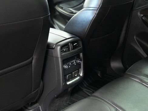 Used 2019 Buick Envision Essence image 22