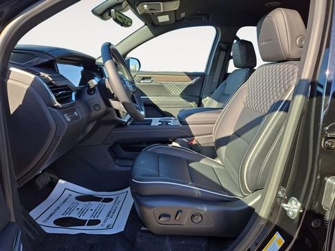 New 2026 GMC Acadia Denali w/ Super Cruise Package image 2