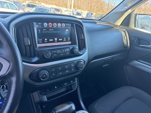 Used 2018 Chevrolet Colorado LT w/ Redline Special Edition image 9