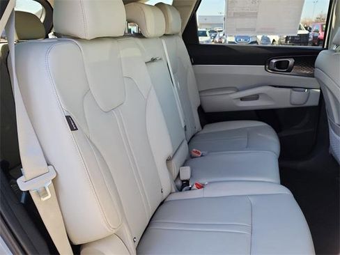 New 2026 Kia Sorento S image 18