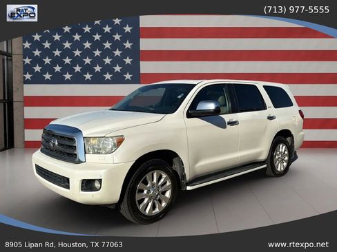 Used 2013 Toyota Sequoia Platinum RWD image 4