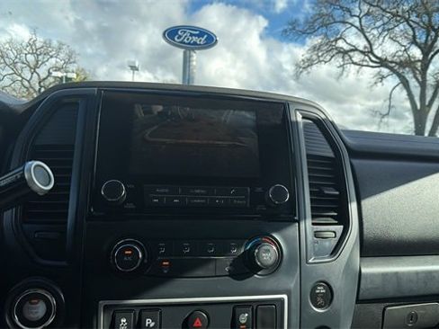 Used 2021 Nissan Titan S w/ S Utility Package image 13
