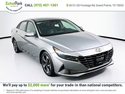 Used 2023 Hyundai Elantra Limited