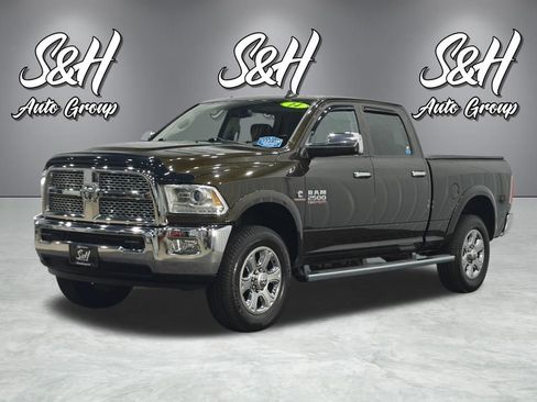 Used 2014 RAM 2500 Laramie w/ Convenience Group AWD/4WD image 17