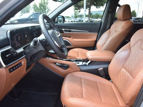 Used 2025 Kia Telluride EX X-Line AWD/4WD image 14