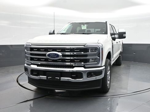 New 2026 Ford F250 King Ranch w/ Chrome Package AWD/4WD image 17