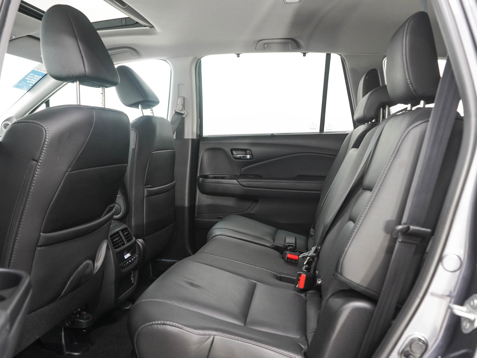 Used 2022 Honda Pilot EX-L image 16