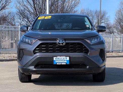 Used 2022 Toyota RAV4 LE image 3
