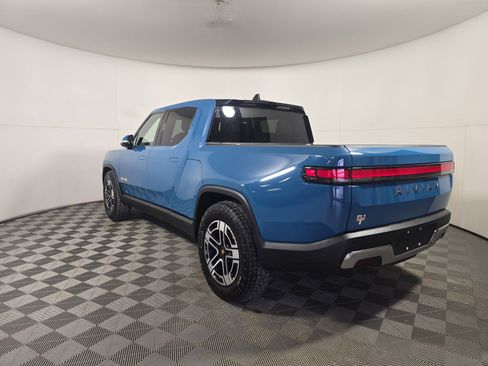 Used 2023 Rivian R1T Adventure image 3
