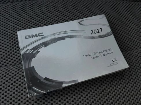 Used 2017 GMC Terrain SLE FWD image 21