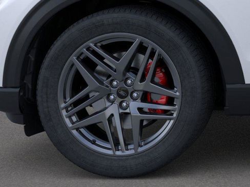 New 2026 Ford Explorer ST-Line w/ ST-Line Street Pack RWD image 19