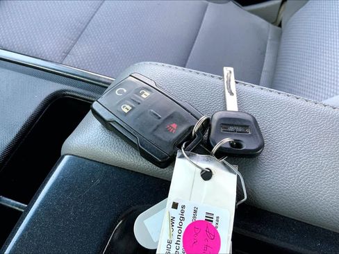 Used 2017 GMC Sierra 2500 4x4 Double Cab image 29