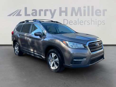 Used 2021 Subaru Ascent Premium w/ Convenience Package AWD/4WD image 7