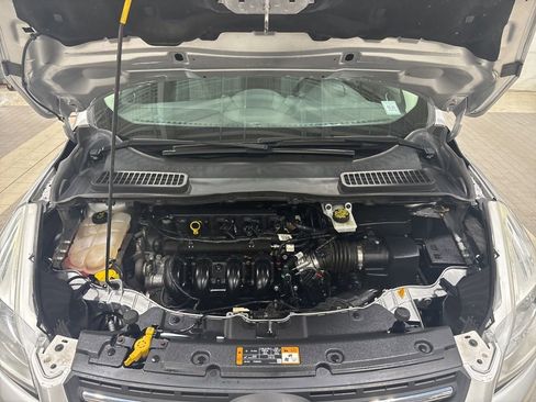 Used 2016 Ford Escape SE image 17