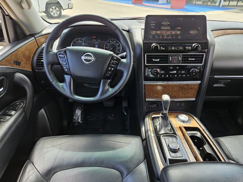 Used 2022 Nissan Armada SL AWD/4WD image 12