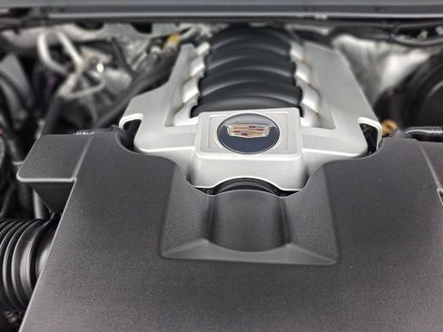 Used 2016 Cadillac Escalade 2WD image 24