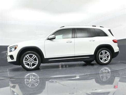 Used 2023 Mercedes-Benz GLB 250 image 28
