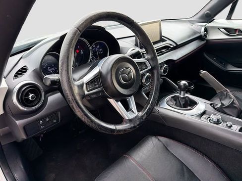 Used 2016 MAZDA MX-5 Miata Grand Touring image 9