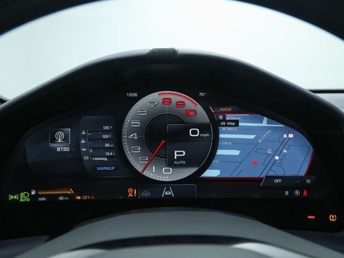 Certified 2026 Ferrari Roma Spider RWD image 27