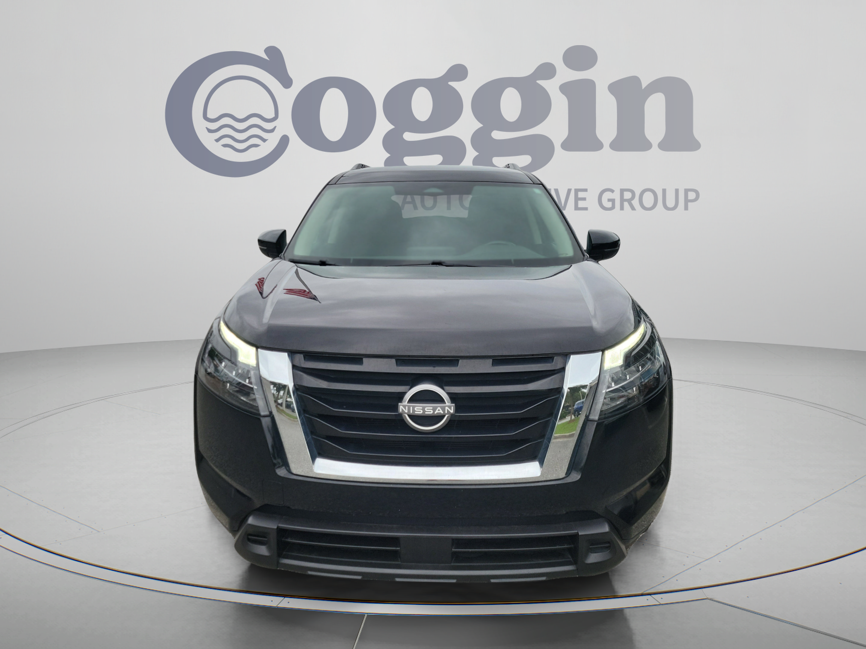 Used 2023 Nissan Pathfinder SV AWD/4WD image 5