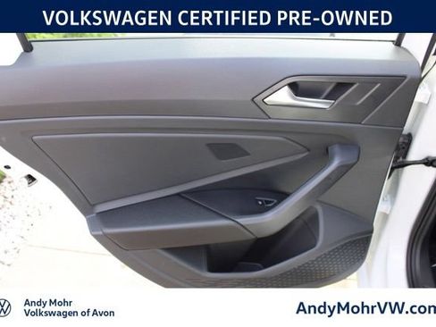 Used 2026 Volkswagen Jetta Sport FWD image 23