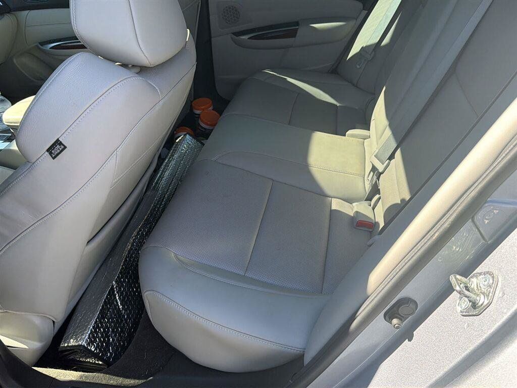 Used 2015 Acura TLX w/ Technology Package AWD/4WD image 10