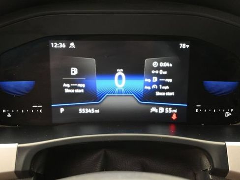 Used 2022 Volkswagen Atlas Cross Sport SE AWD/4WD image 38