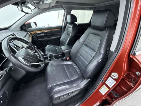 Used 2019 Honda CR-V Touring image 19